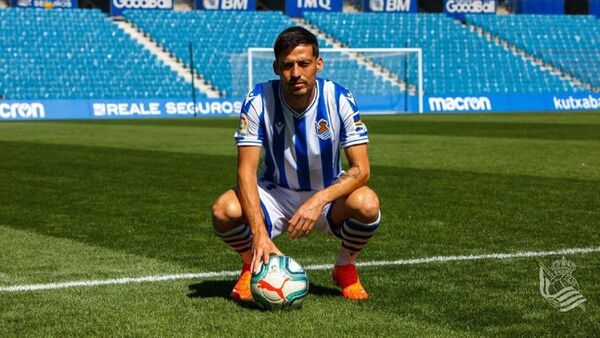 David Silva seguirá en la Real Sociedad una temporada más