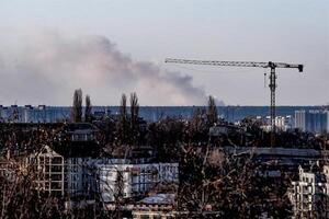 Ataque ruso a Kiev destruye una fábrica de misiles y mata a una periodista - ADN Digital
