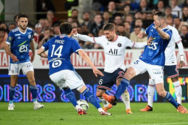 El Estrasburgo impide festejar PSG su recién conquistado título liguero - Fútbol Internacional - ABC Color