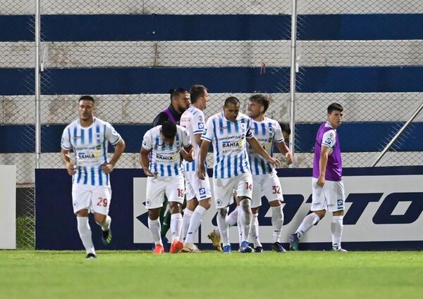 12 de Octubre vs. Tacuary: primer triunfo de la era Orteman, en Itauguá - Fútbol - ABC Color