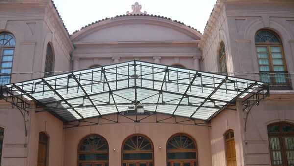 Visita guiada para conocer cada rincón del icónico Teatro Municipal