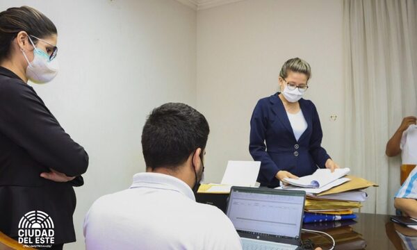 La municipalidad de CDE realizó apertura de sobres para licitación asfáltica – Diario TNPRESS