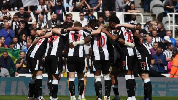 El Liverpool derrota al Newcastle de Miguel Almirón