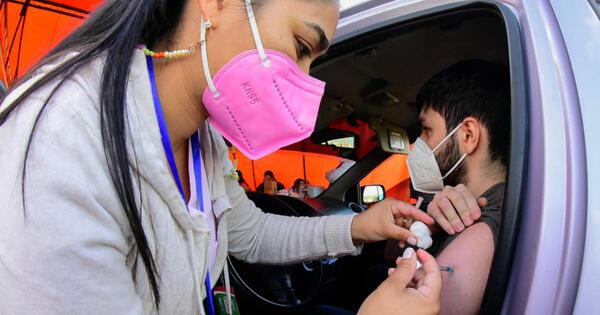 Vacunatorios permanecerán cerrados el lunes 2 de mayo por feriado