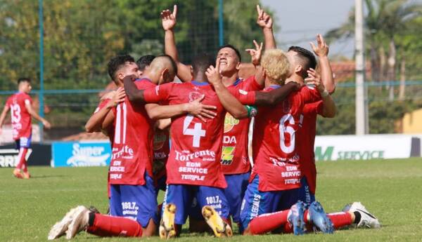 Crónica / Intermedia: Segunda victoria de Colegiales y empate en el Este