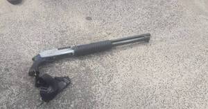 La Nación / Caen sospechosos de balear a un policía y matar a un albañil en Luque
