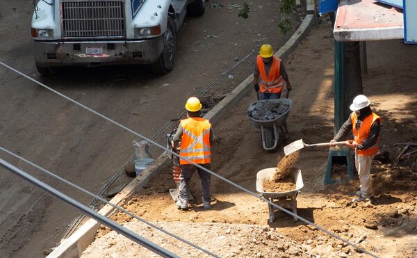 La fuerza laboral de albañiles en México es de 1,61 millones de personas - MarketData