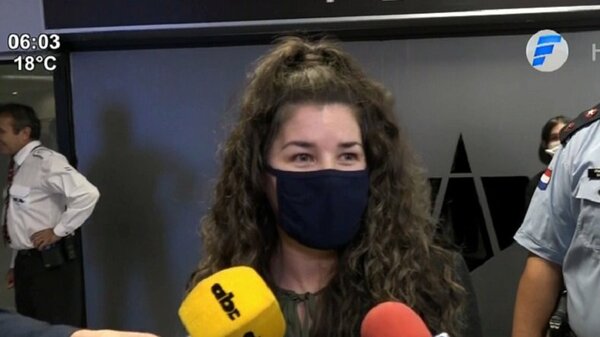 Así llegó Cynthia Tarragó a Paraguay tras su paso en la prisión en Estados Unidos - PARAGUAYPE.COM