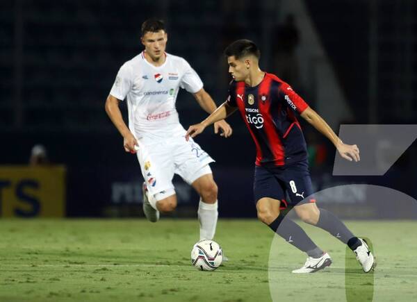 Crónica / Con un equipo B, Cerro despachó a Nacional y sigue a 1 punto de Libertad