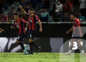 Crónica / Rodrigo le dedicó el gol a su mamá que es Profe y a todas las Profes del país