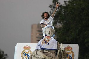 Marcelo, el más ganador en la historia del Real Madrid con 24 títulos - Fútbol - ABC Color