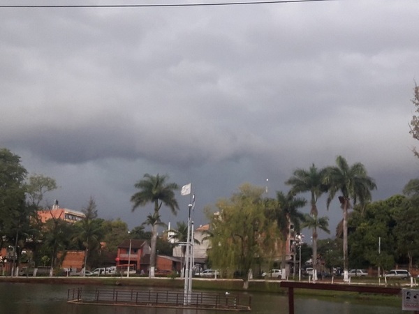 Anuncian clima cálido a caluroso con tormentas eléctricas