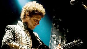 Argentina dona a Costa Rica una escultura de Gustavo Cerati