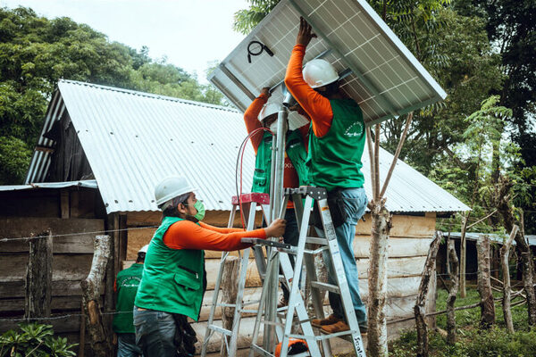 Vivir con luz: Un cambio radical para los pueblos más remotos de México - MarketData