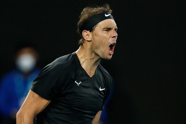 Nadal considera 'injusto' excluir a tenistas rusos y bielorrusos de Wimbledon