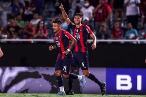 Versus / Rodrigo Delvalle redondeó un partido soñado e hizo un particular saludo - PARAGUAYPE.COM