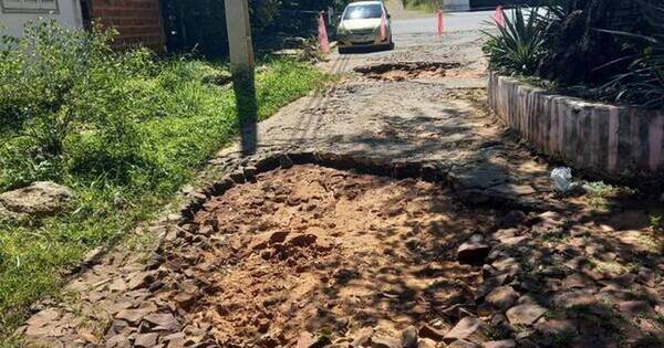 La Nación / Calle Río de Janeiro de San Lorenzo se encuentra casi intransitable