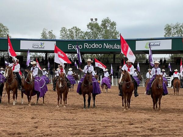 Expo Rodeo Neuland: reafirman postura pro vida y anti cambio climático en inauguración  - Noticias del Chaco - ABC Color