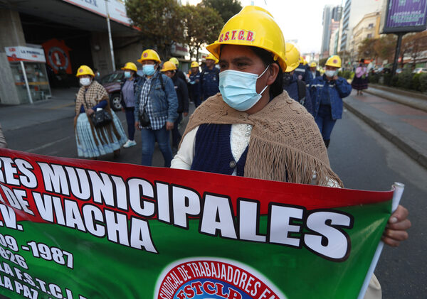 Arce oficializa alza salarial entre criticas a empresarios en Día del Trabajo - MarketData
