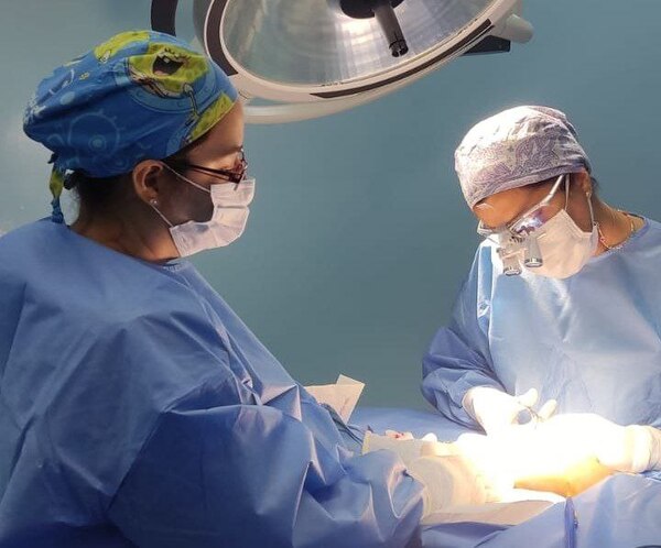 Diario HOY | Realizan primera cirugía de mano en el Hospital Regional de IPS de Benjamín Aceval