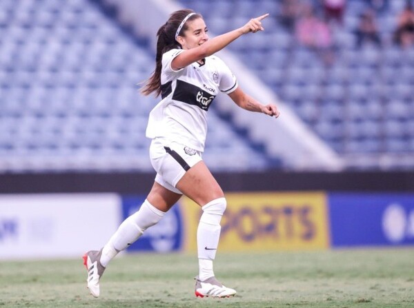 Olimpia se quedó con el Superclásico Femenino - APF