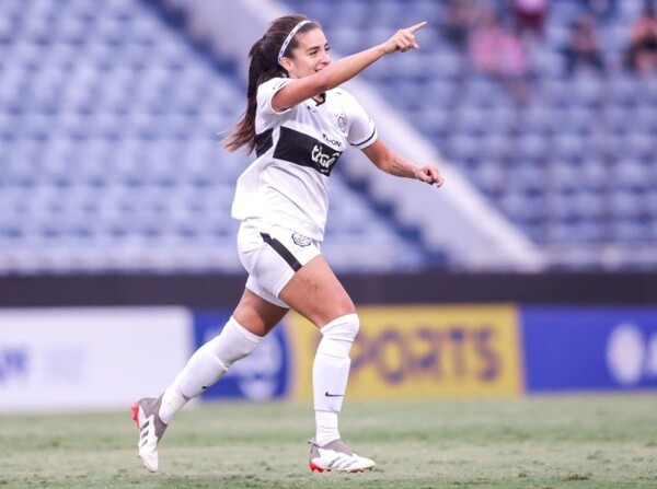 Olimpia se quedó con el Superclásico Femenino - APF