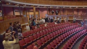 Asunción: Preparan segundo día de visita guiada por el Teatro Municipal y la recorrida en bus por la ciudad