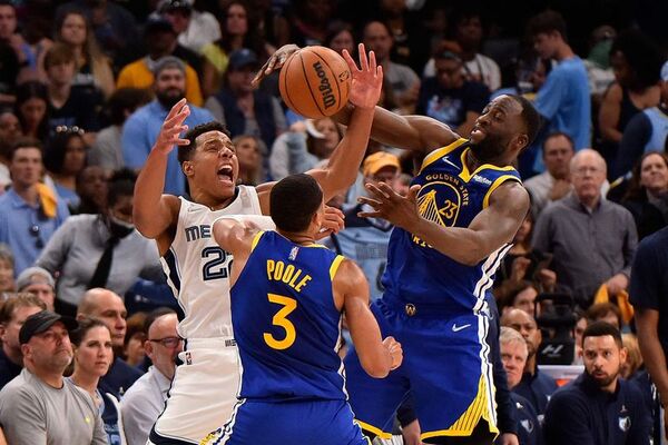 Buen inicio de Golden en las semifinales de la Conferencia Oeste de la NBA - Polideportivo - ABC Color