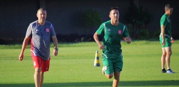 Mauro Caballero se fue del 3 de Febrero antes del choque contra el 2 de Mayo