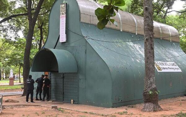 Roban por quinta vez librería de la Plaza Uruguaya – Prensa 5