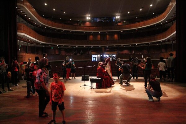 Visitas guiadas en el Teatro Municipal | 1000 Noticias