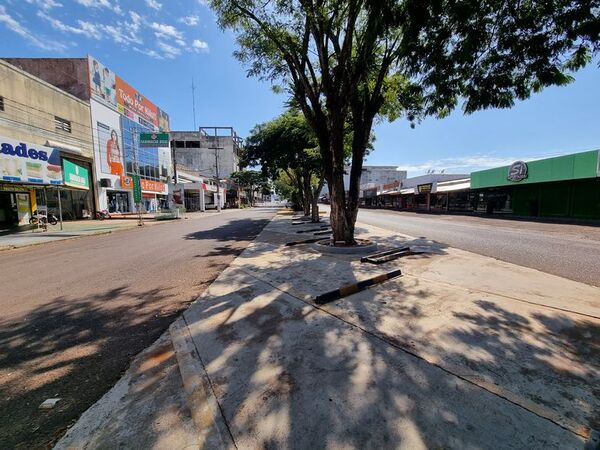Comercios de Salto, cerrados por asueto por el Día del Trabajador - Nacionales - ABC Color