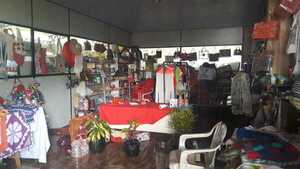 Hurtan en un local de la Agro-Feria en Bella Vista