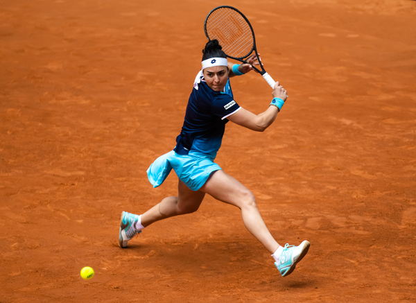 Diario HOY | Jabeur tumba a la campeona olímpica y se cita con Halep en Madrid