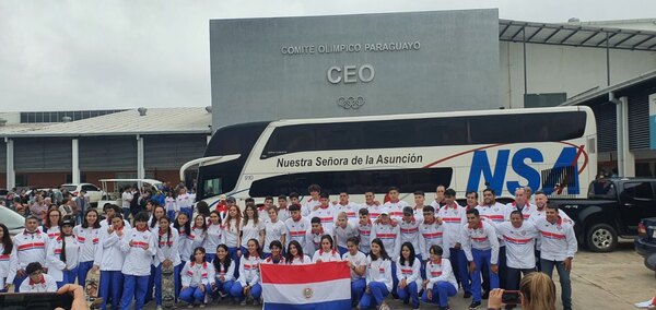 Partió otro contingente de atletas paraguayos a Rosario