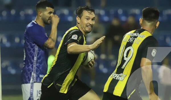 Crónica / No es ningún goleador "Queso": En el grupo de los 100