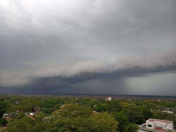 Tormentas se extienden a gran parte de la región Oriental - Nacionales - ABC Color