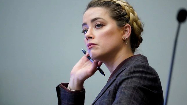 Guardia de seguridad de Johnny Depp relata pelea con Amber Heard: “Ella le escupió”