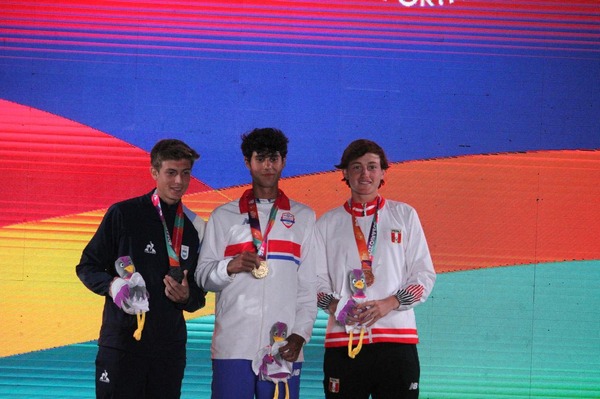 El team Paraguay en el cuarto día de competencias en Rosario, logro sumar 1 medalla de oro, 1 de plata y 2 de bronce