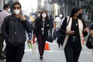 Diario HOY | Los peruanos siguen usando mascarillas aunque dejó de ser obligatorio