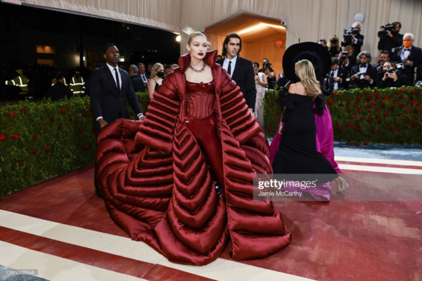 Mirá todos los looks del Met Gala 2022 - Megacadena — Últimas Noticias de Paraguay