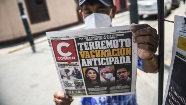 Peruanos usan mascarilla aunque dejó de ser obligatorio