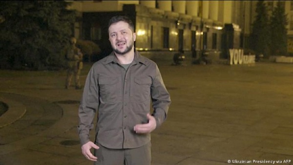 Volodímir Zelenski condiciona neutralidad de Ucrania a liberación de su territorio