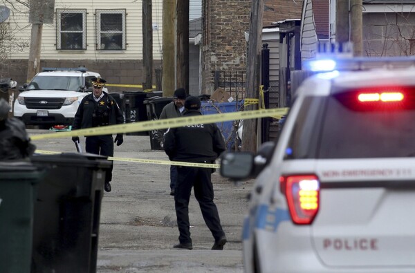 Estados Unidos: Policía es acusado de asesinar a un menor al dispararle por la espalda