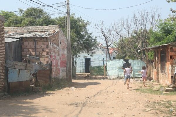 Balacera en el Bañado Sur: Matan a un joven por rivalidad entre familias