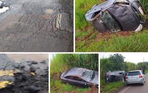 Bache provoca vuelco de vehículo en Raúl A. Oviedo – Prensa 5