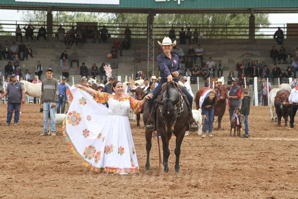 El Chaco Avanza presentará todo lo que fue la Expo Rodeo Neuland mediante un programa especial