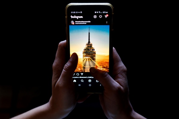 Moody's mejora la perspectiva de las telecomunicaciones en Latinoamérica - MarketData