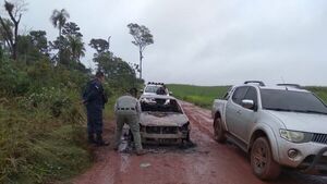 Hallan dos cadáveres calcinados dentro de un vehículo en Canindeyú