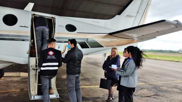“A Ultranza py” : Se realizó microaspirado de helicóptero y avionetas incautados